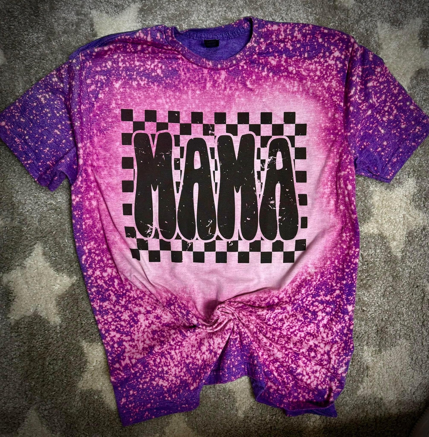 Mama bleached Gildan tee